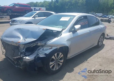 2015 Honda Accord Lx z USA, uszkodzony, nr VIN 1HGCR2F32FA106261